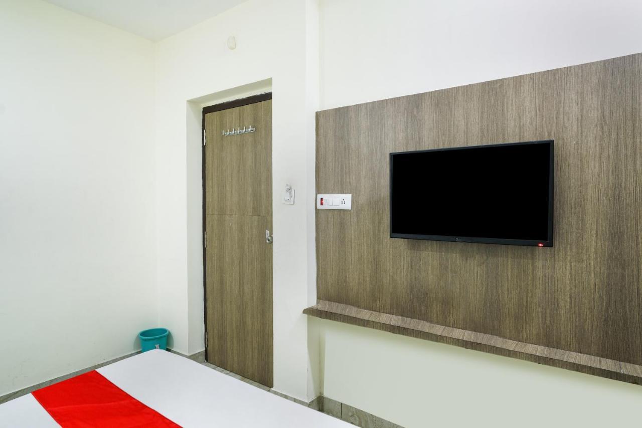 Hotel Oyo Flagship Pawan Park Vellore Exterior foto