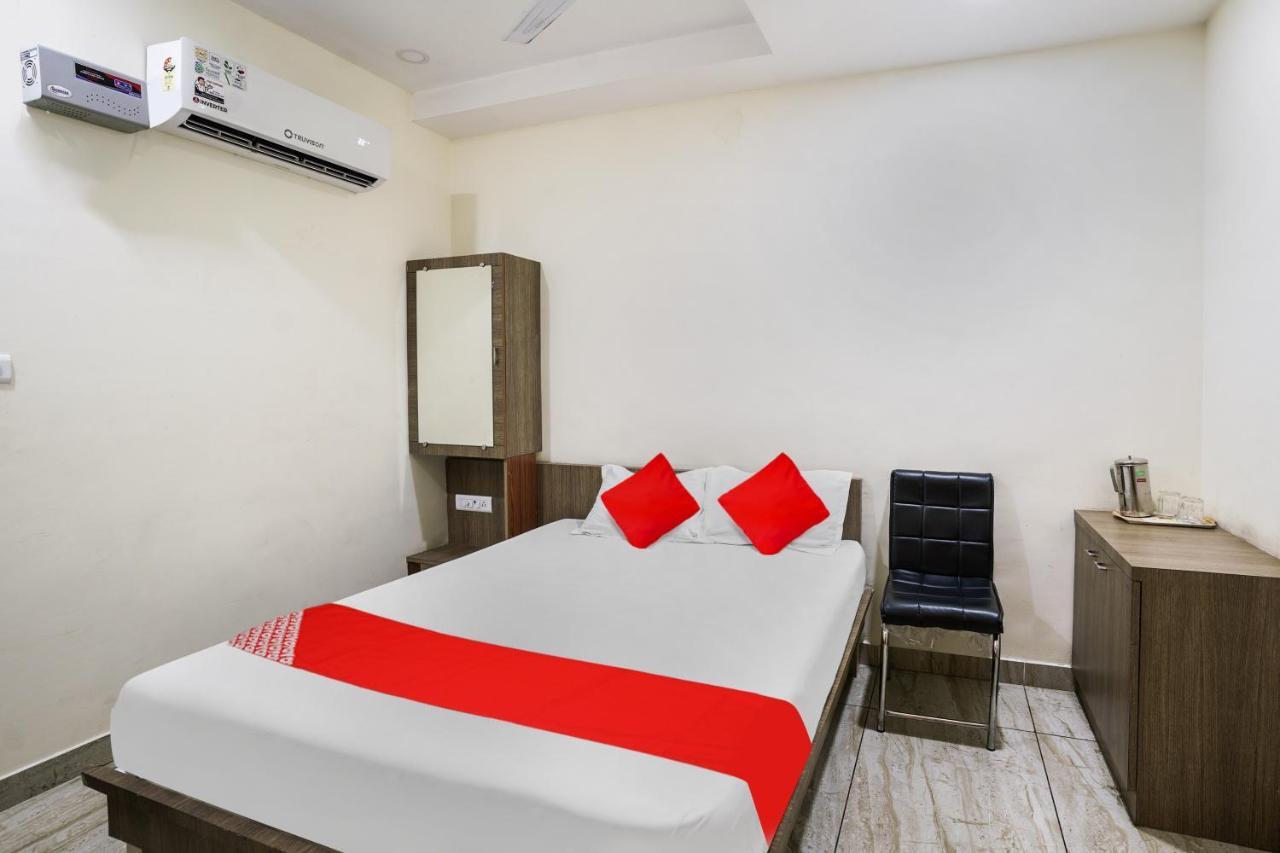 Hotel Oyo Flagship Pawan Park Vellore Exterior foto